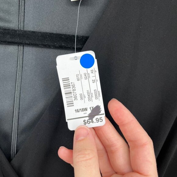 CJ Banks Faux Wrap Dress Size 1X Black Ruched Waist Half Sleeve Stretch Knit NEW - Picture 6 of 13